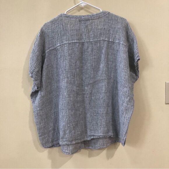 Tahari Oversized Linen Top - Picture 3 of 3